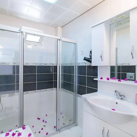 Hotel Ruya Butik 3*